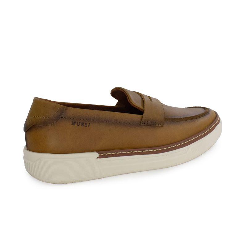 Mocasin-plataforma-de-cuero-Brasilia-para-hombre